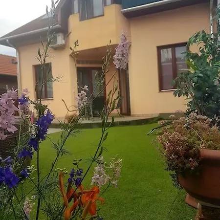 Achilles House * Budapest