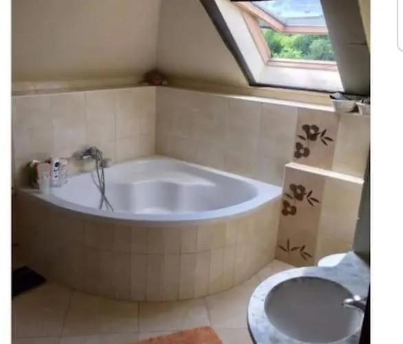 Achilles House Villa Budapeşte